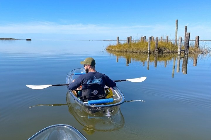 a small boat in a body of water