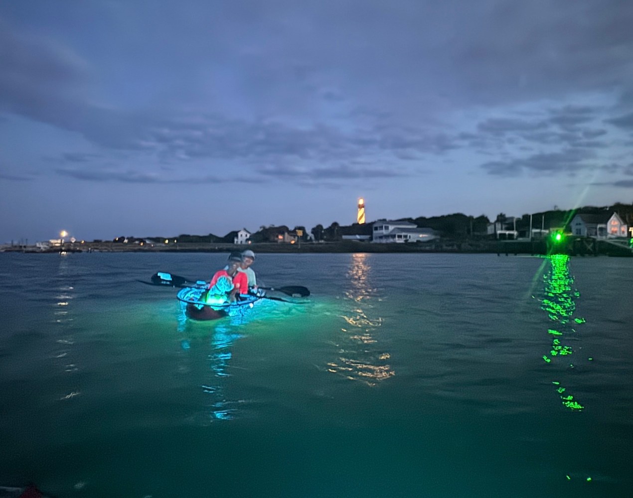 a small boat in a body of water